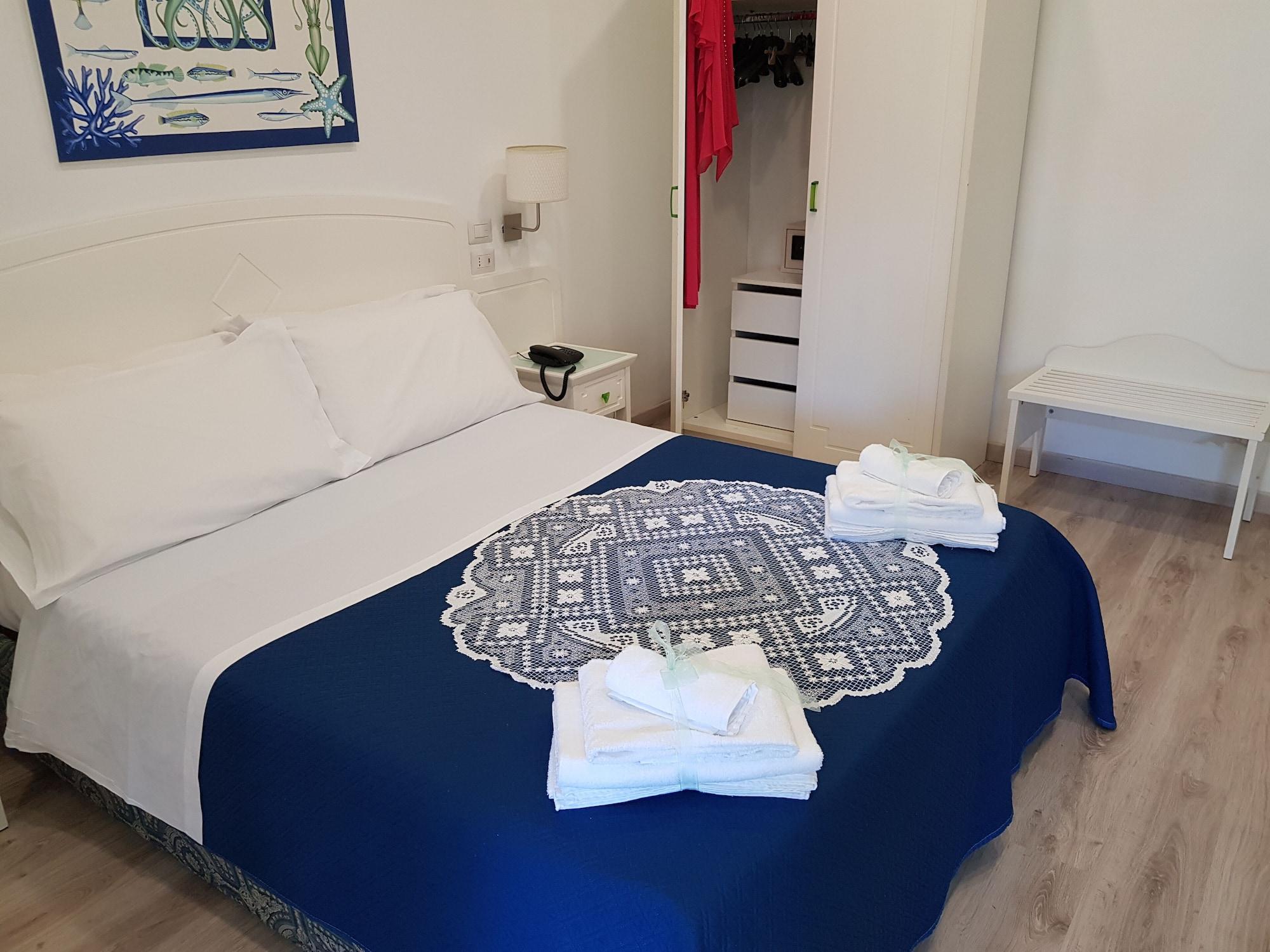 ויקו אקוונסה Hotel Oriente מראה חיצוני תמונה