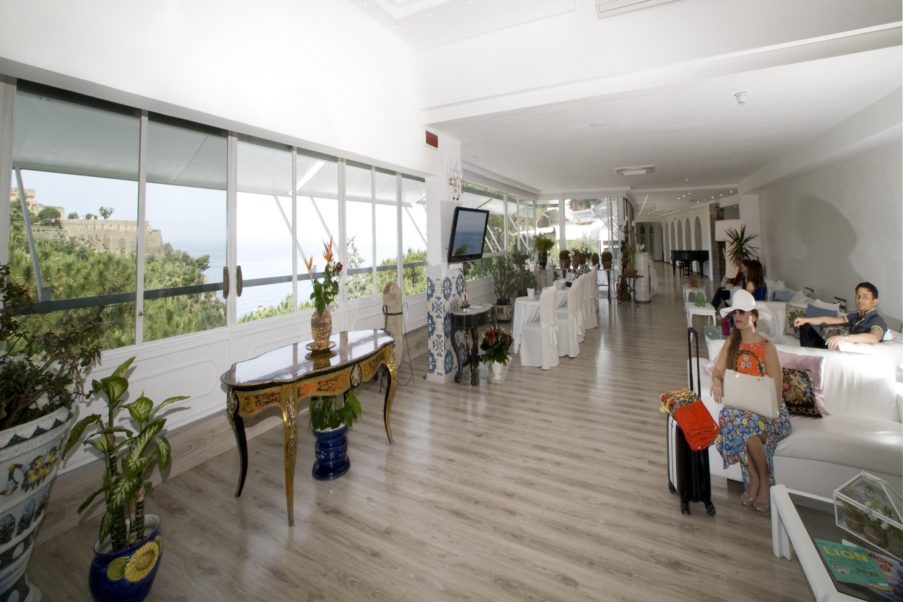 ויקו אקוונסה Hotel Oriente מראה חיצוני תמונה
