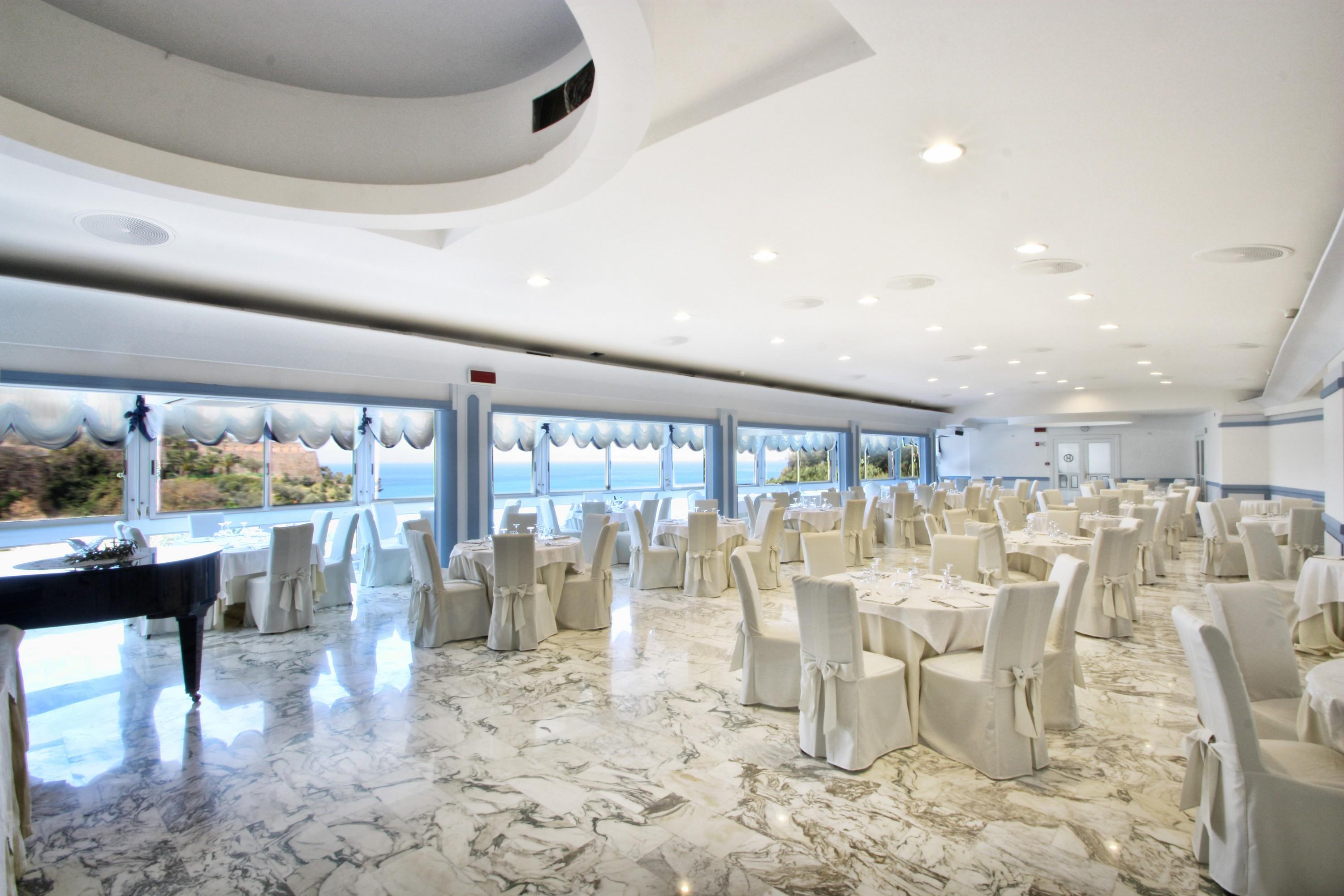 ויקו אקוונסה Hotel Oriente מראה חיצוני תמונה